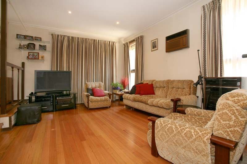 22 Mavista Avenue, GLEN WAVERLEY VIC 3150, Glen Waverley - Thumbnail 2