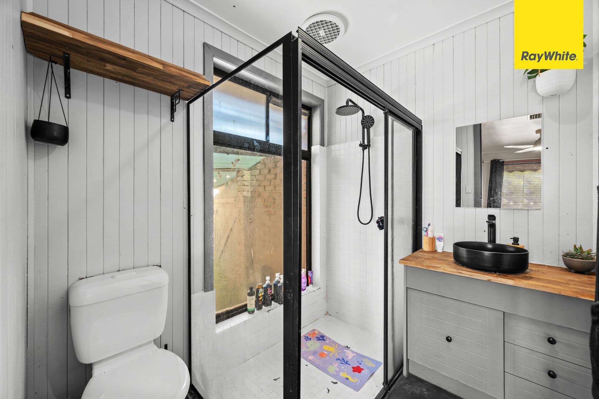9 Henley Place, Melton West VIC 3337, Melton West - Thumbnail 3