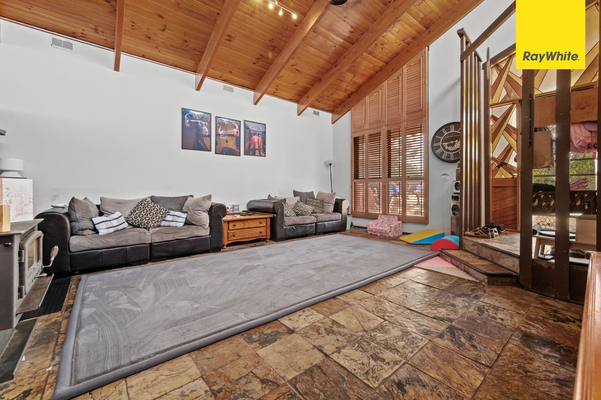 9 Henley Place, Melton West VIC 3337, Melton West - Thumbnail 4