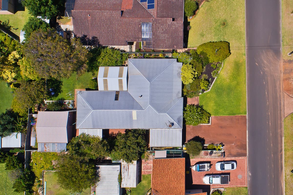 28 George Way, Broadwater, Broadwater - Thumbnail 2