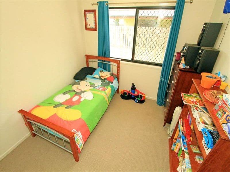 15 Wheeler Avenue, Gracemere QLD 4702, Gracemere - Thumbnail 3