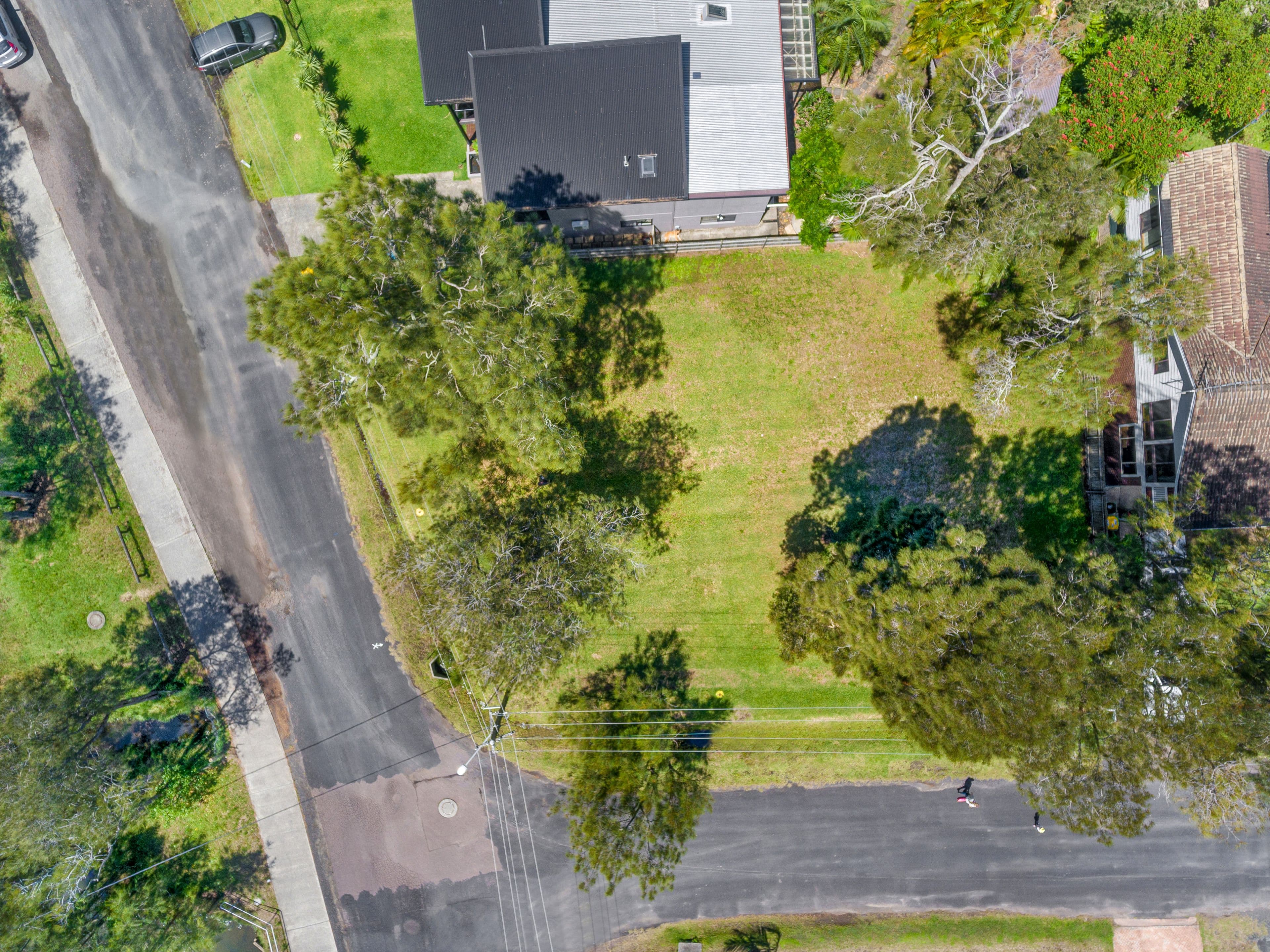 8 Lucinda Avenue, Killarney Vale NSW 2261, Killarney Vale - Thumbnail 2