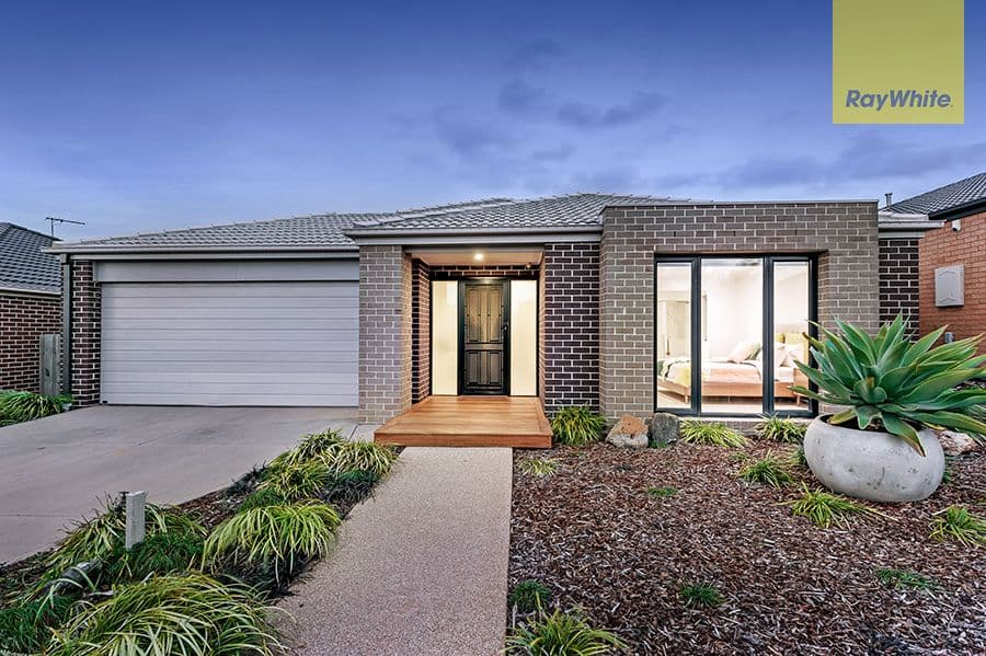 17 Leveque Loop, Craigieburn VIC 3064, Craigieburn - Image 1