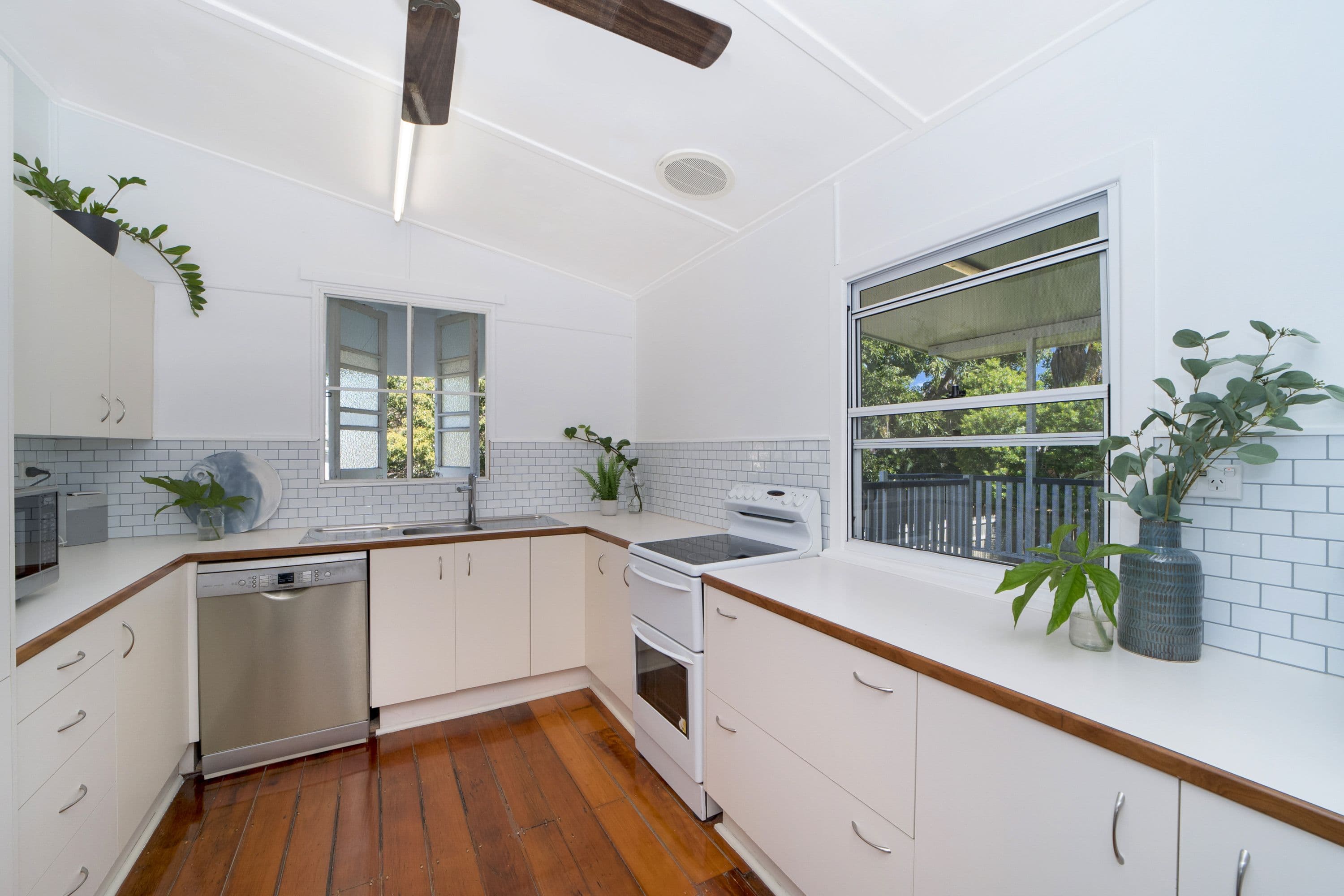 62 Armstrong Street, Hermit Park QLD 4812, Hermit Park - Thumbnail 4