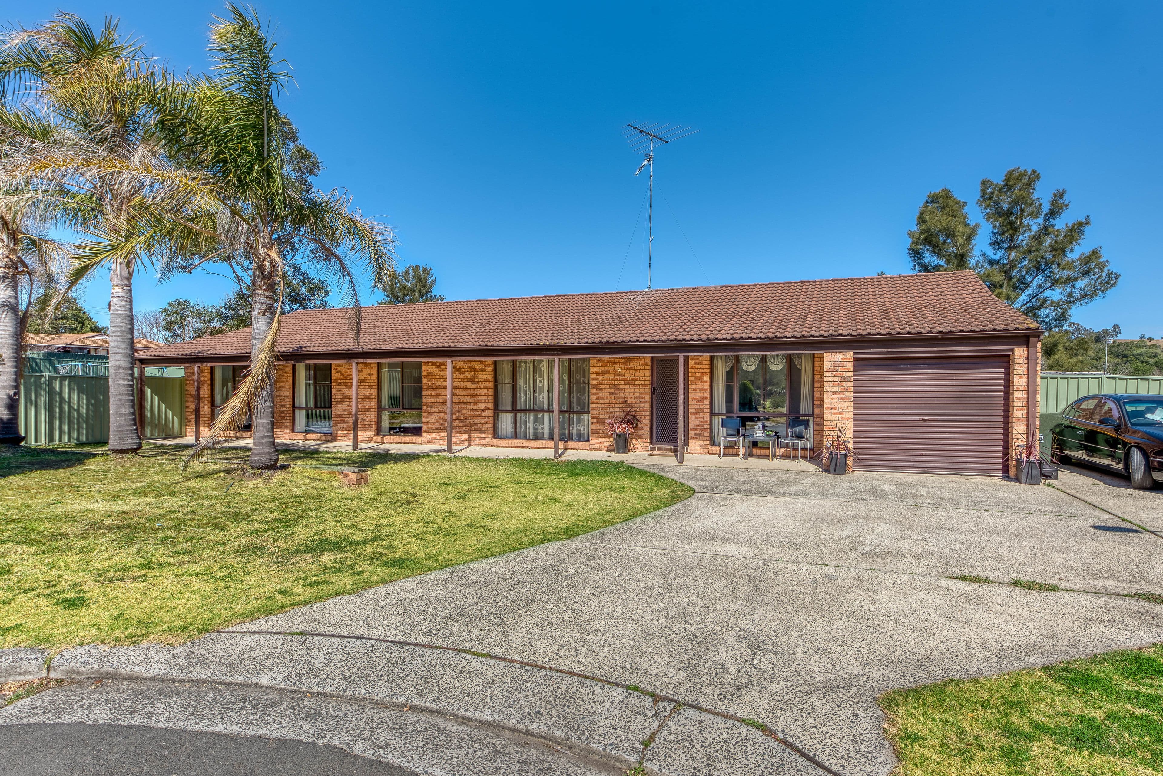 9 Ramsay Street, Picton - Image 1