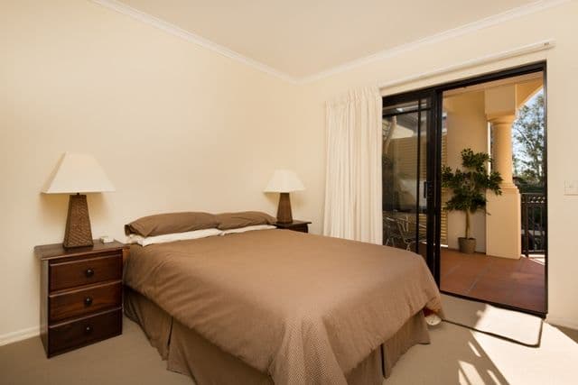 127 Macquarie Street, ST LUCIA QLD 4067, St Lucia - Thumbnail 5