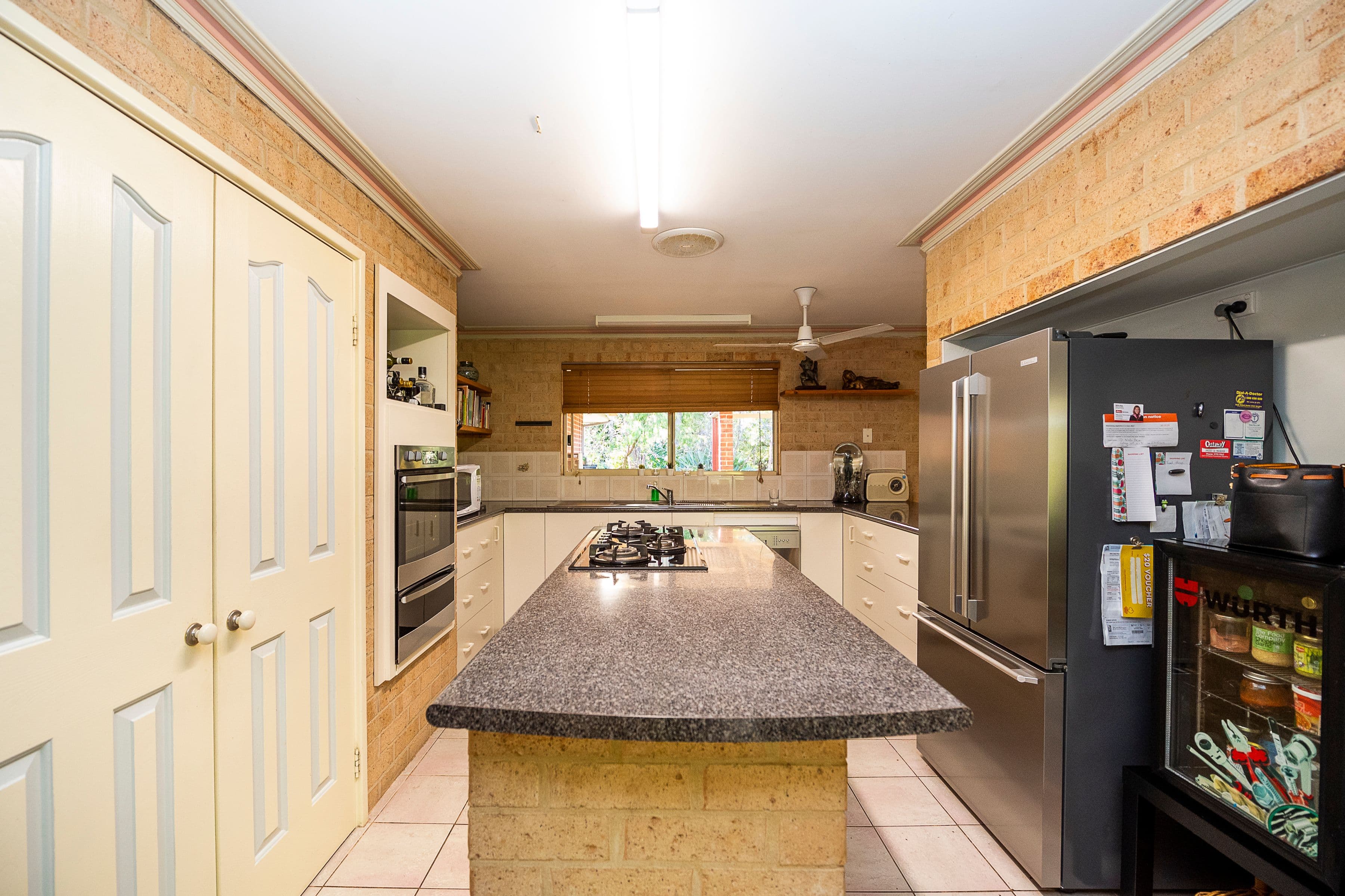 151 Yalinda Drive, Gelorup WA 6230, Gelorup - Thumbnail 3
