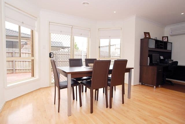 13 Mandarin Grove, WERRIBEE VIC 3030, Werribee - Thumbnail 4