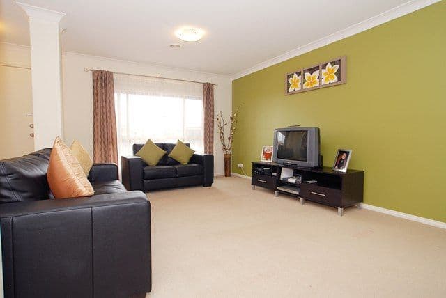 13 Mandarin Grove, WERRIBEE VIC 3030, Werribee - Thumbnail 6