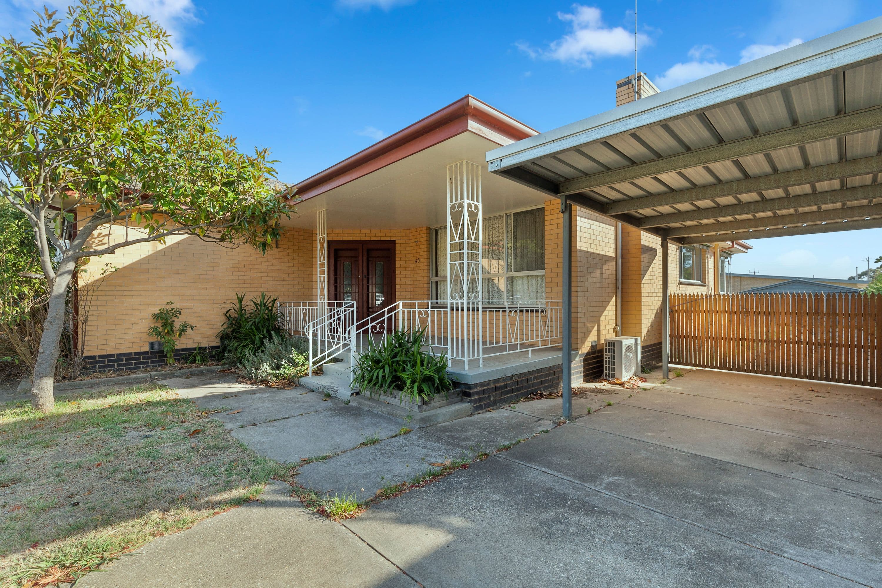 45 Loco Street, Seymour VIC 3660, Seymour - Thumbnail 2