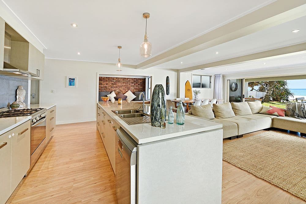 271 Jefferson Lane, Palm Beach QLD 4221, Palm Beach - Thumbnail 5