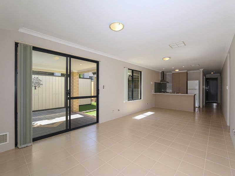 12A Sandleford Way, Morley WA 6062, Morley - Thumbnail 4