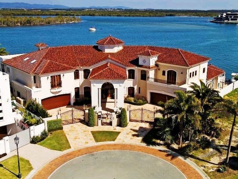 19 Queen Anne Court, PARADISE POINT QLD 4216, Paradise Point - Image 1