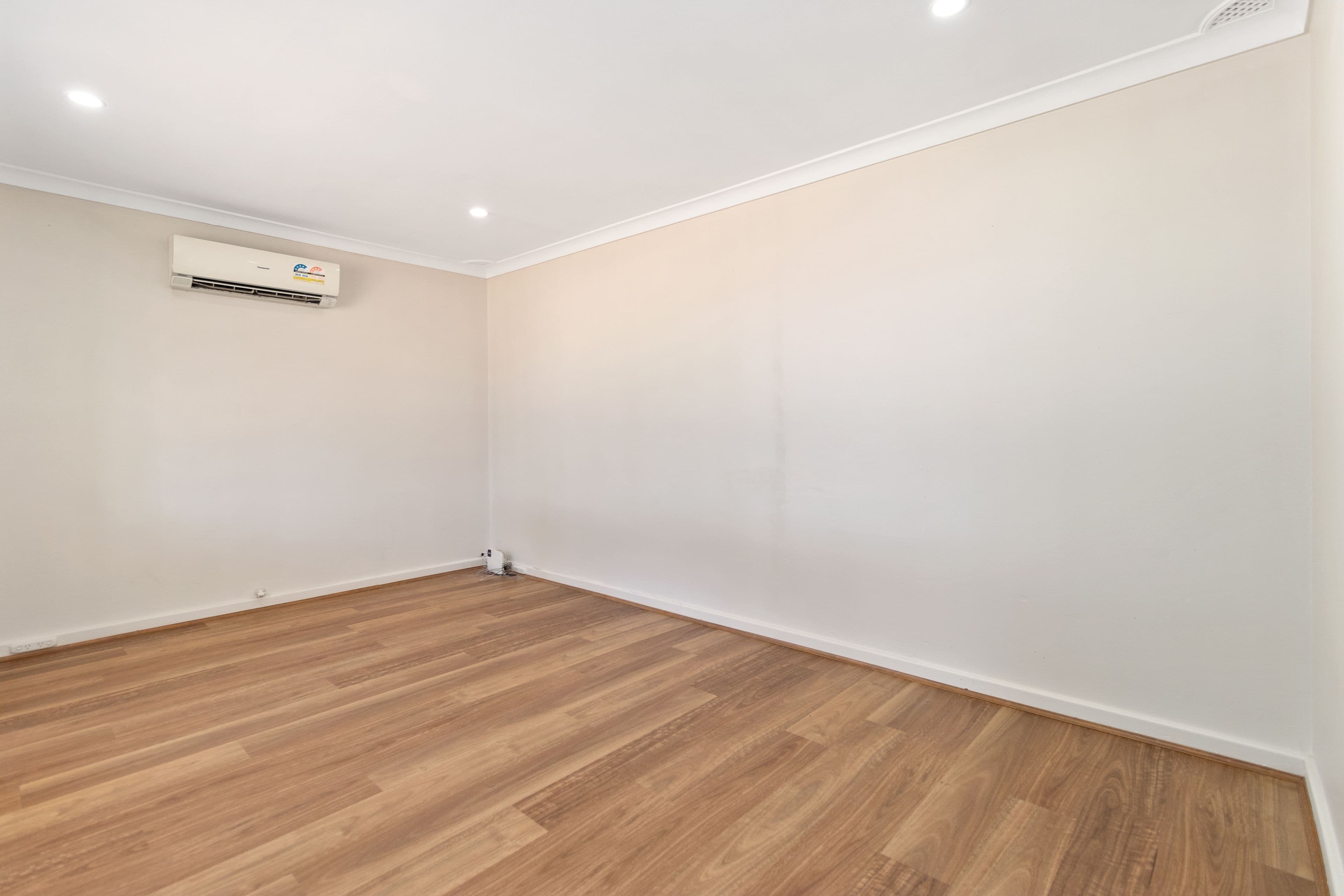 144 Marangaroo Drive, Girrawheen WA 6064, Girrawheen - Thumbnail 2