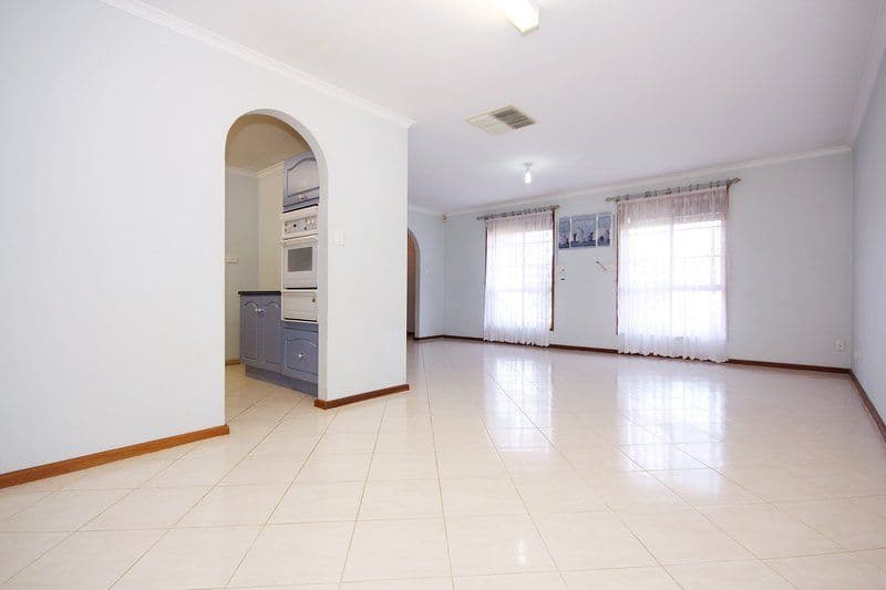 36 Liberator Drive, PARALOWIE SA 5108, Paralowie - Thumbnail 5