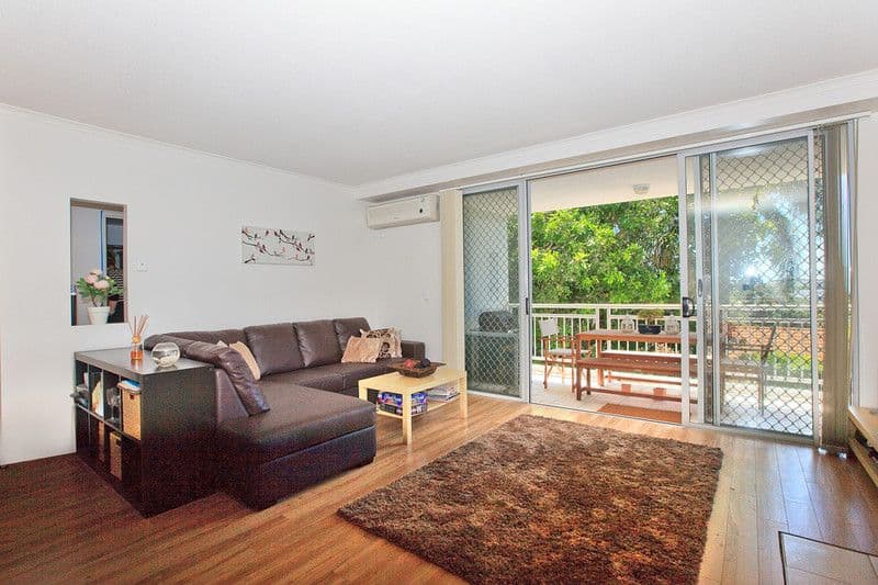 18 Richmond Road, MORNINGSIDE QLD 4170, Morningside - Image 1