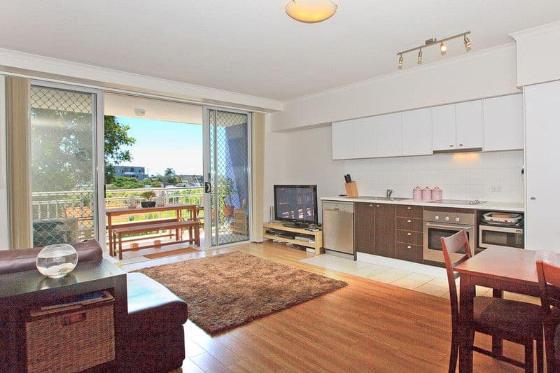 18 Richmond Road, MORNINGSIDE QLD 4170, Morningside - Thumbnail 4