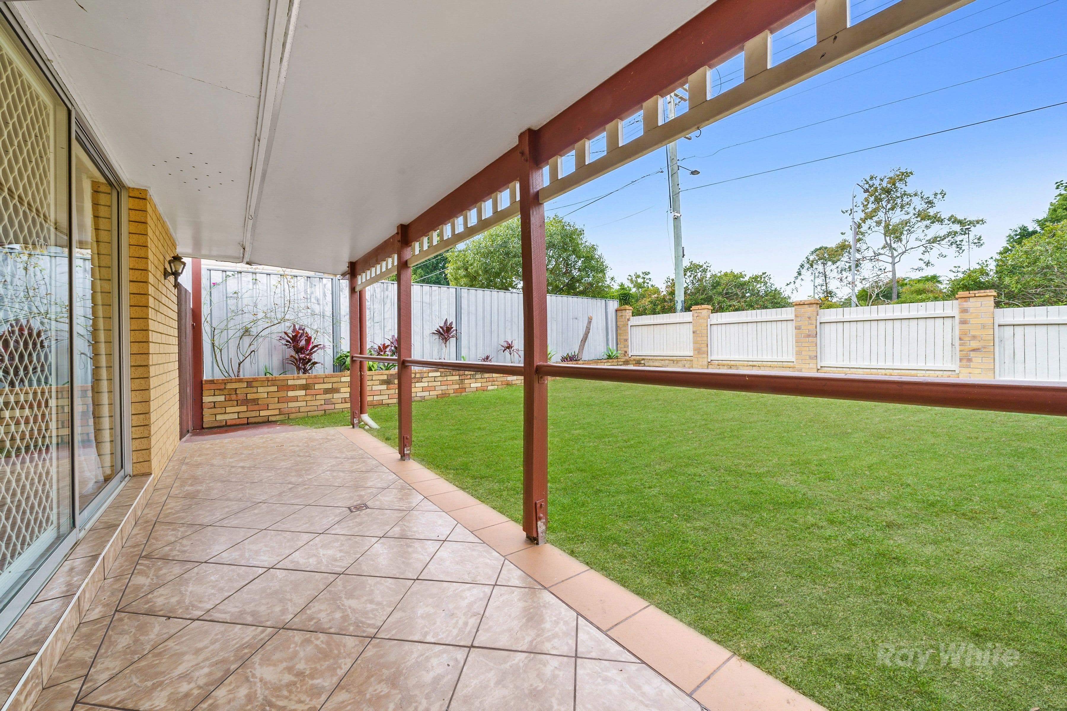 819 Wembley Road, Browns Plains QLD 4118, Browns Plains - Thumbnail 2