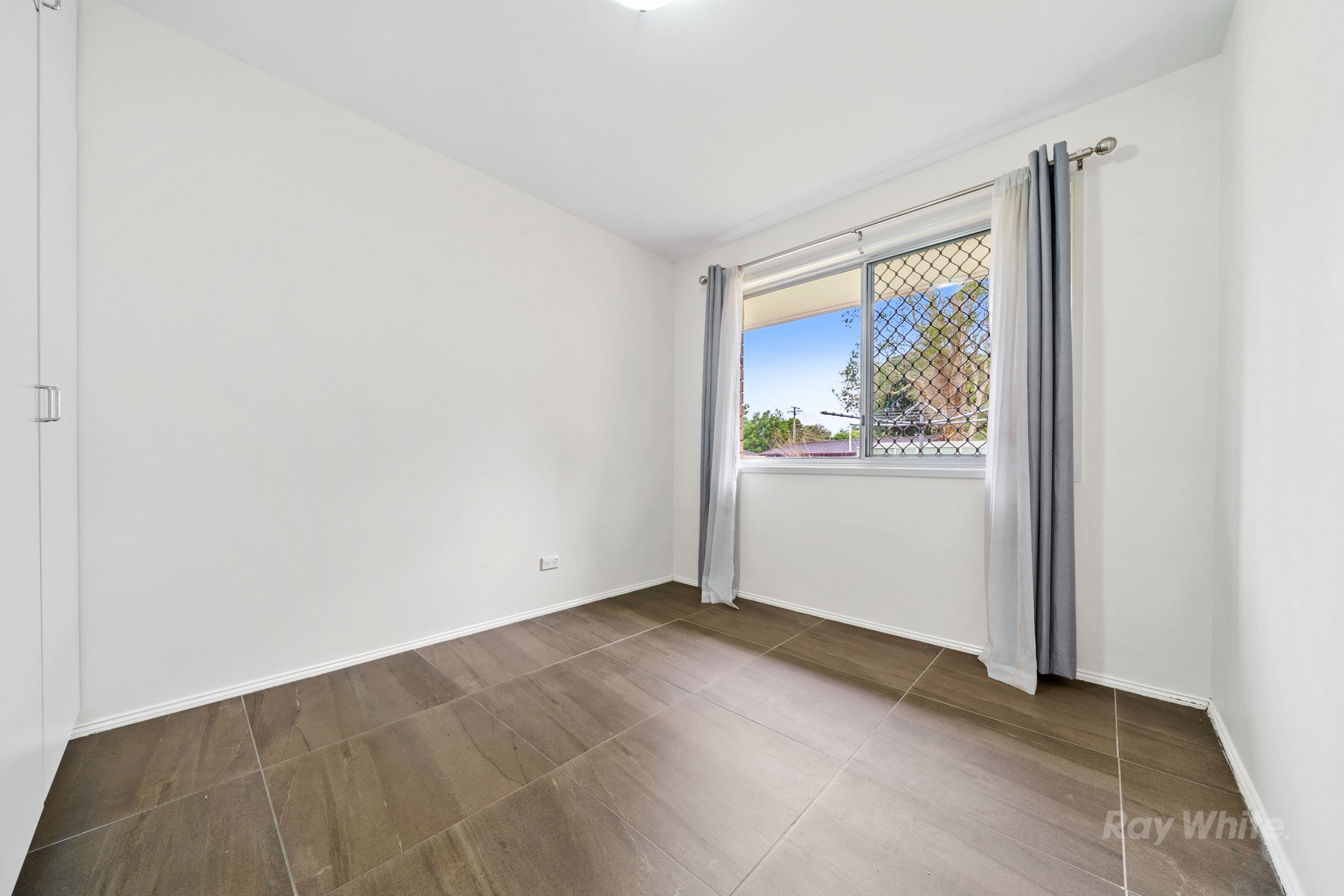 819 Wembley Road, Browns Plains QLD 4118, Browns Plains - Thumbnail 8