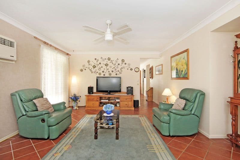 96 Blueridge Drive, BLUE HAVEN NSW 2262, Blue Haven - Thumbnail 5