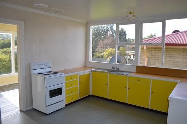 27 Beefeater Street, DELORAINE TAS 7304, Deloraine - Thumbnail 3