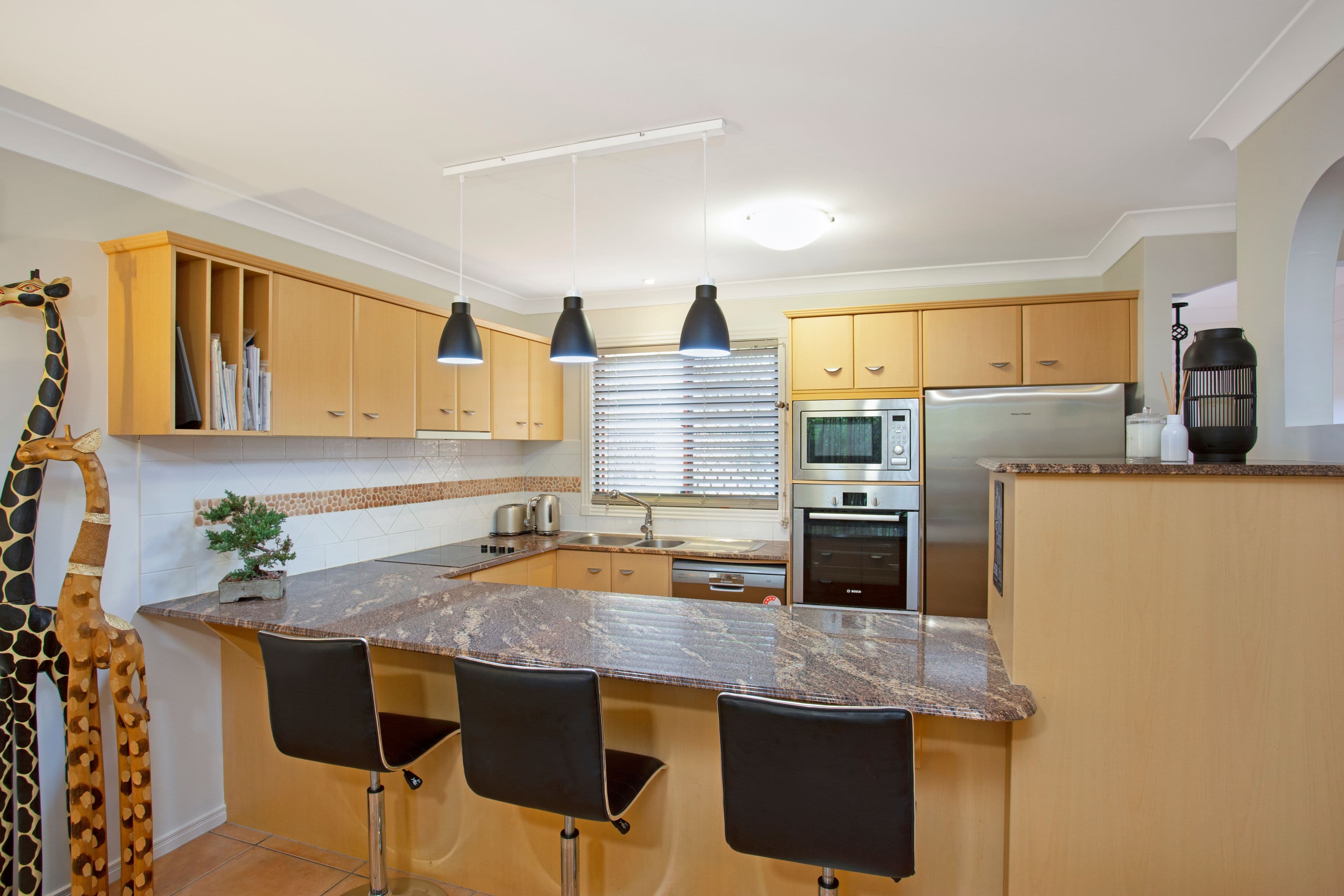 8 Woody Views Way, Robina QLD 4226, Robina - Thumbnail 2