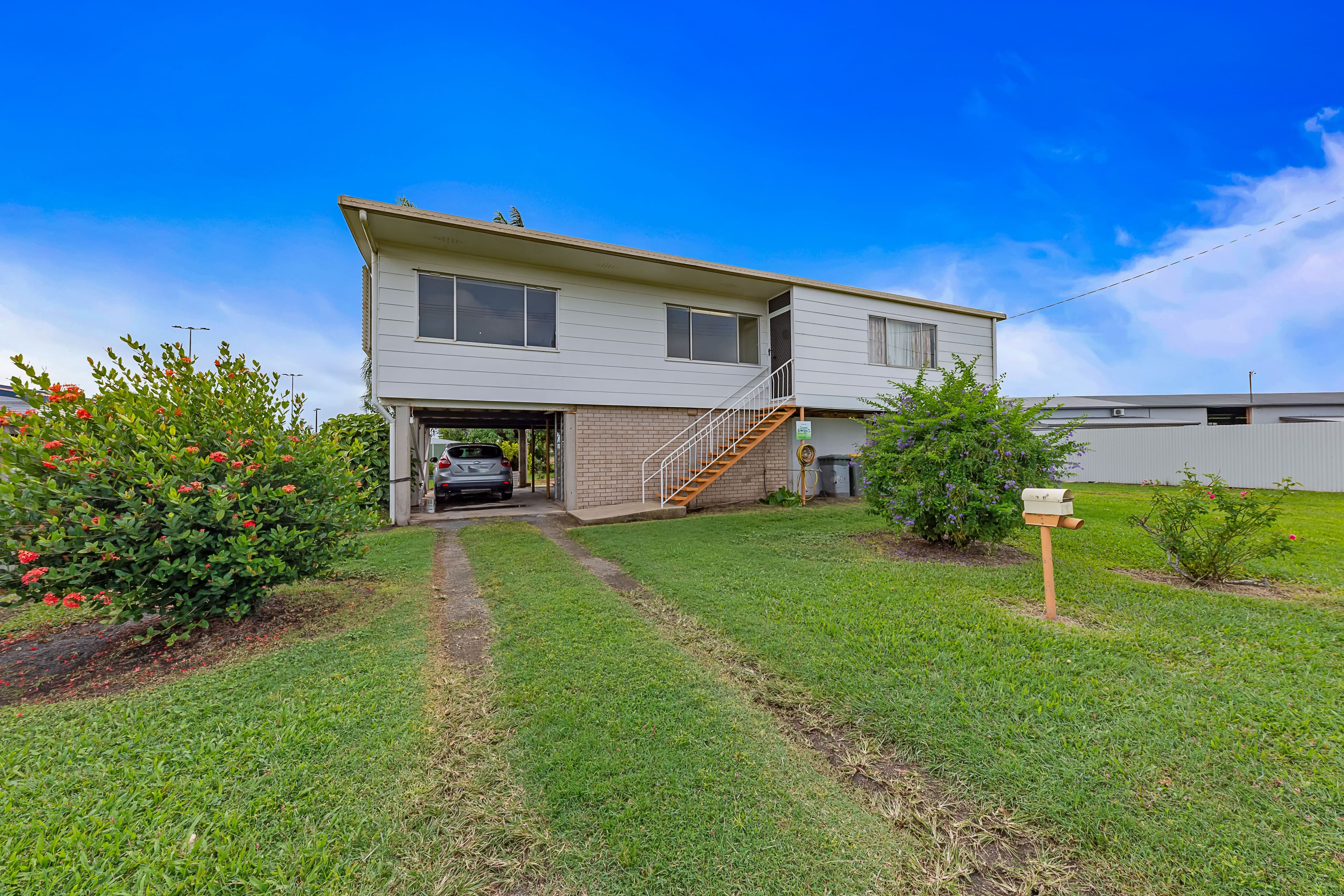 6 Anzac Road, Proserpine QLD 4800, Proserpine - Thumbnail 2