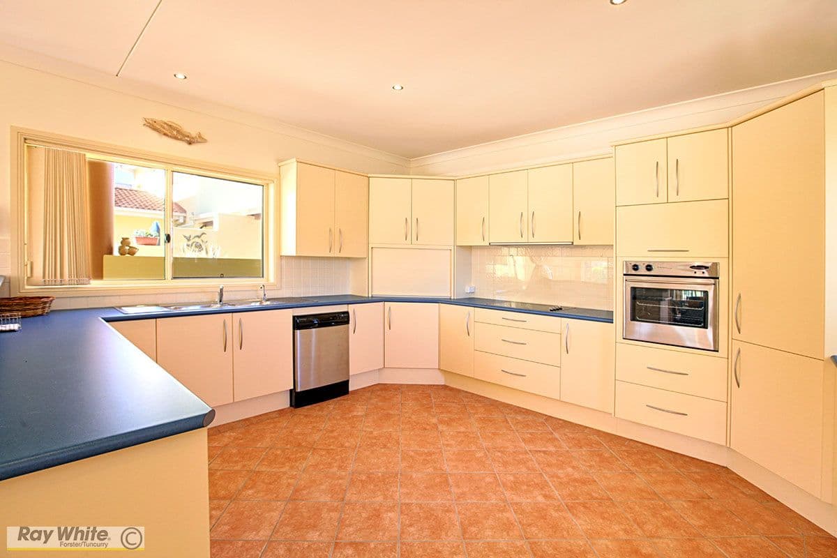 14-16 Taree Street, Tuncurry NSW 2428, Tuncurry - Thumbnail 5