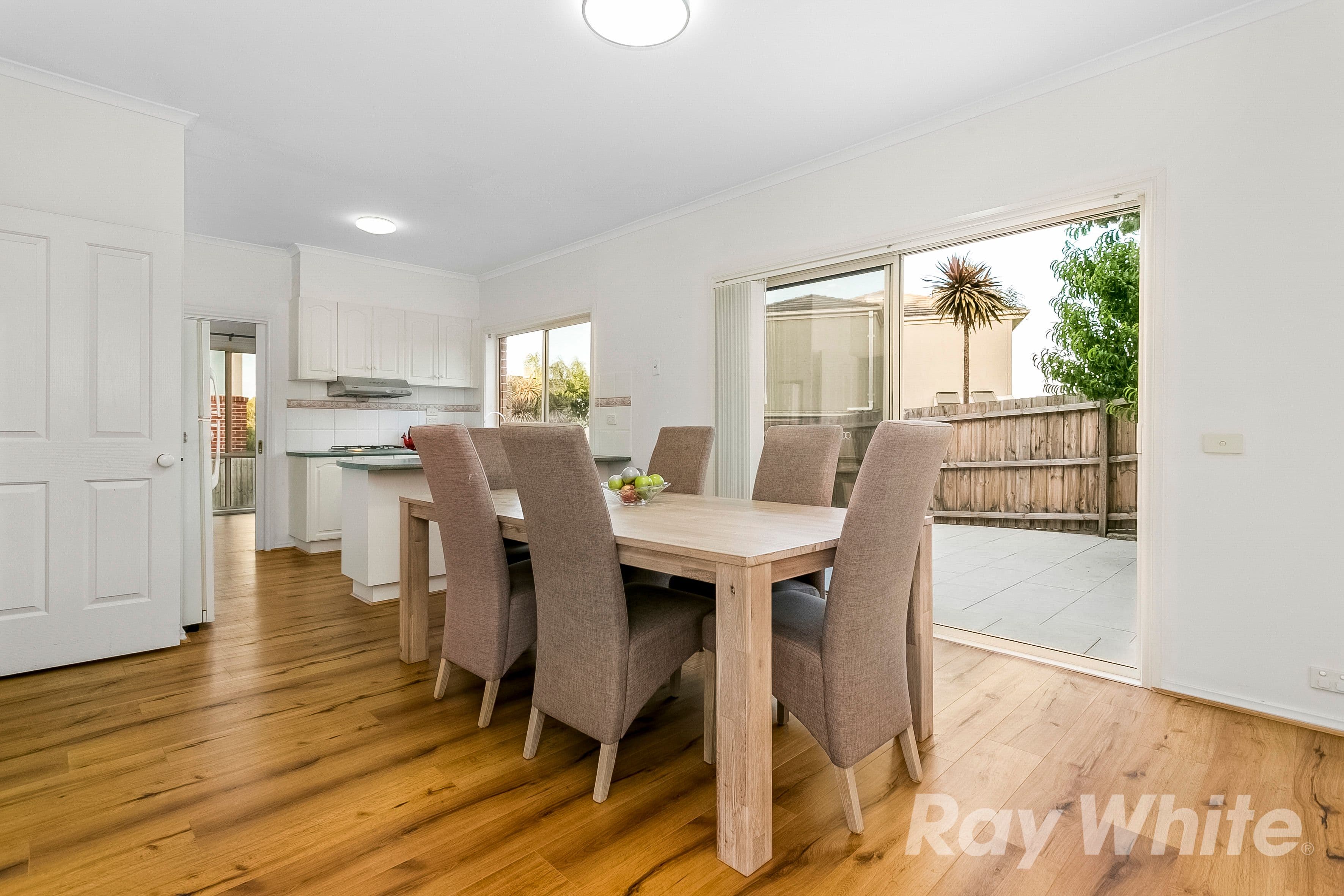 15 Morawa Drive, Mulgrave VIC 3170, Mulgrave - Thumbnail 3