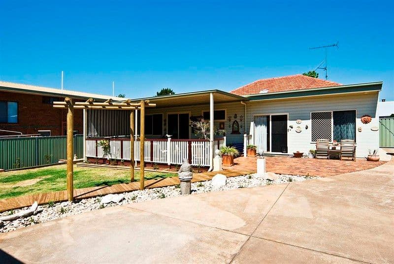 17 Edith Street, NEWTOWN QLD 4350, Newtown - Thumbnail 3