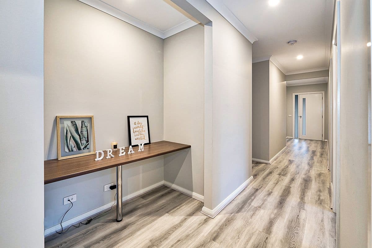 5 Pedro Street, Clyde North VIC 3978, Clyde North - Thumbnail 3