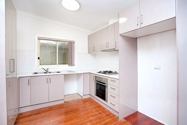 86 Oberon Avenue, St Albans VIC 3021, St Albans - Thumbnail 5