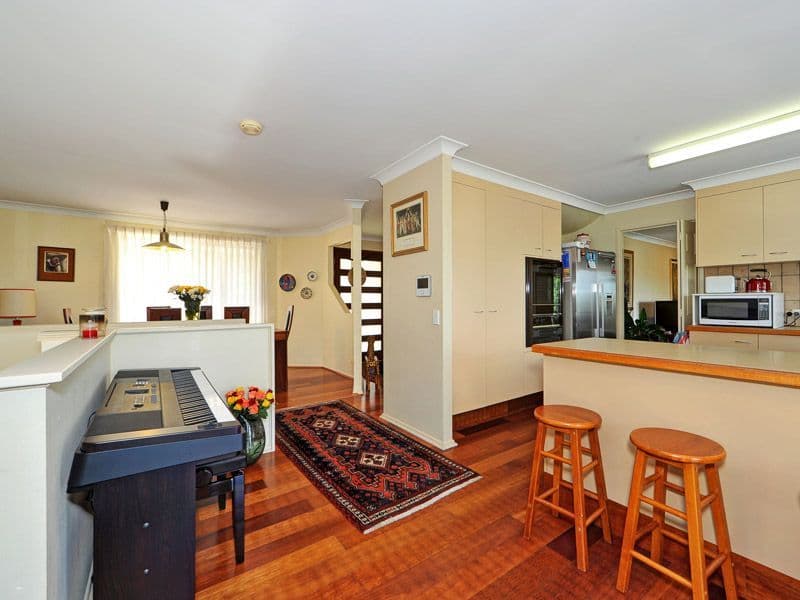 7 Kaydee Court, Miami QLD 4220, Miami - Thumbnail 7