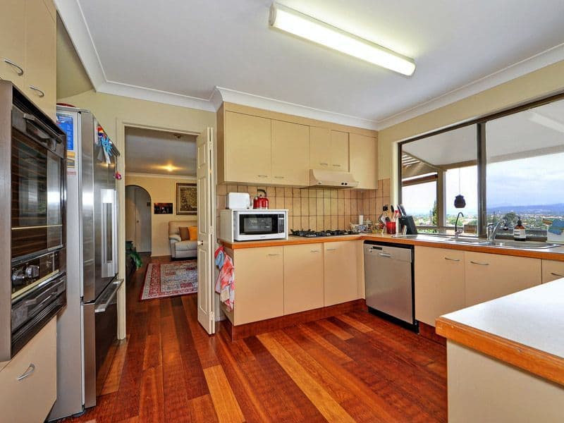 7 Kaydee Court, Miami QLD 4220, Miami - Thumbnail 8