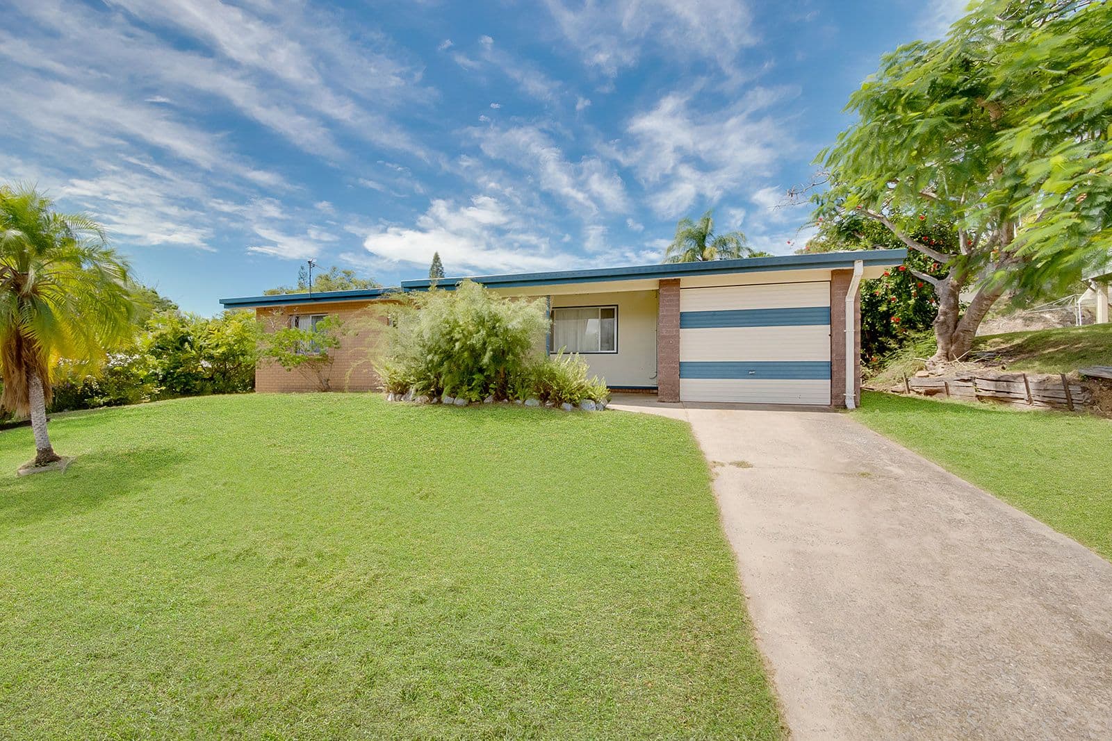 14 Illawarra Drive, Kin Kora QLD 4680, Kin Kora - Image 1