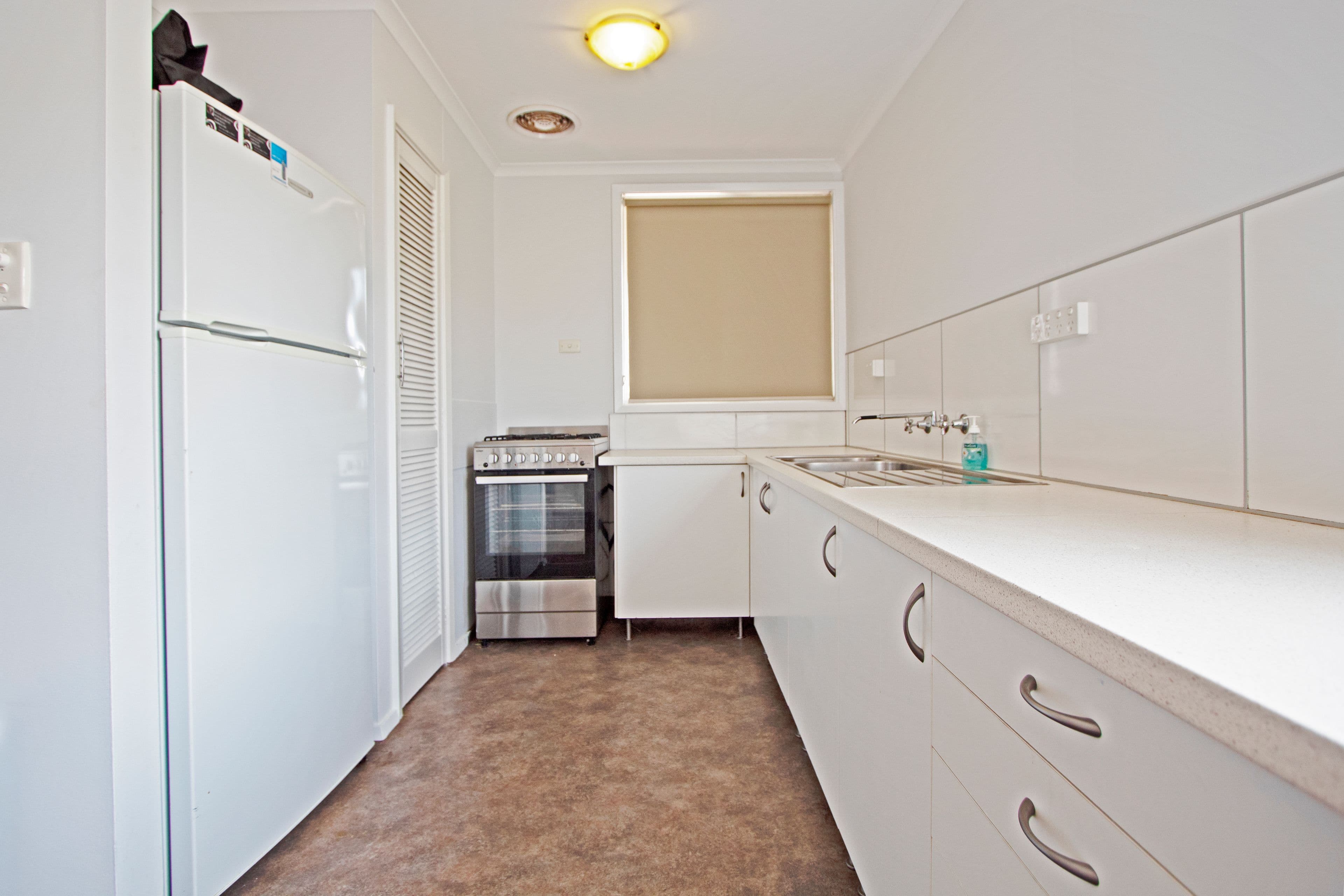 29 Hasting Street, Jurien Bay WA 6516, Jurien Bay - Thumbnail 4