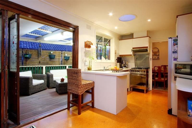 11 Lee Anne Crescent, BUNDOORA VIC 3083, Bundoora - Thumbnail 2