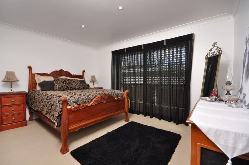 53  Nicklin Street, COORPAROO QLD 4151, Coorparoo - Thumbnail 3