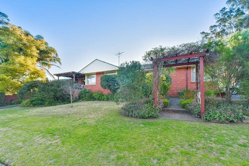 31 Valley Road, Campbelltown NSW 2560, Campbelltown - Image 1