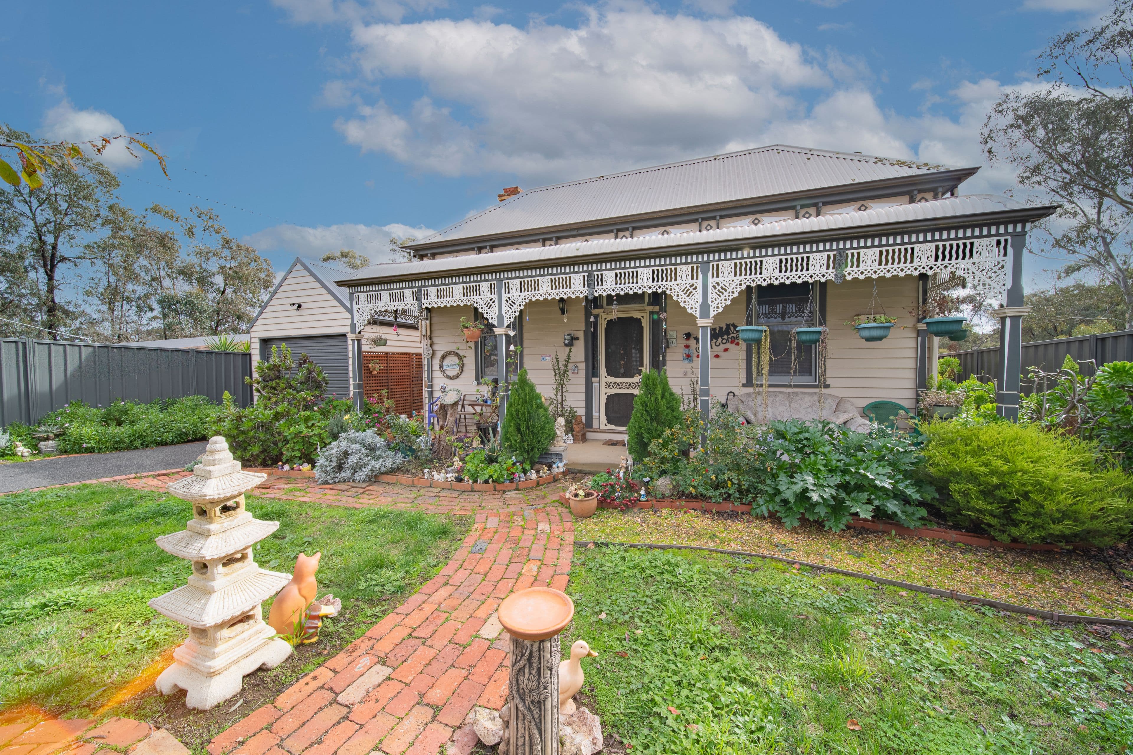 19 Walls Street, Eaglehawk VIC 3556, Eaglehawk - Thumbnail 3