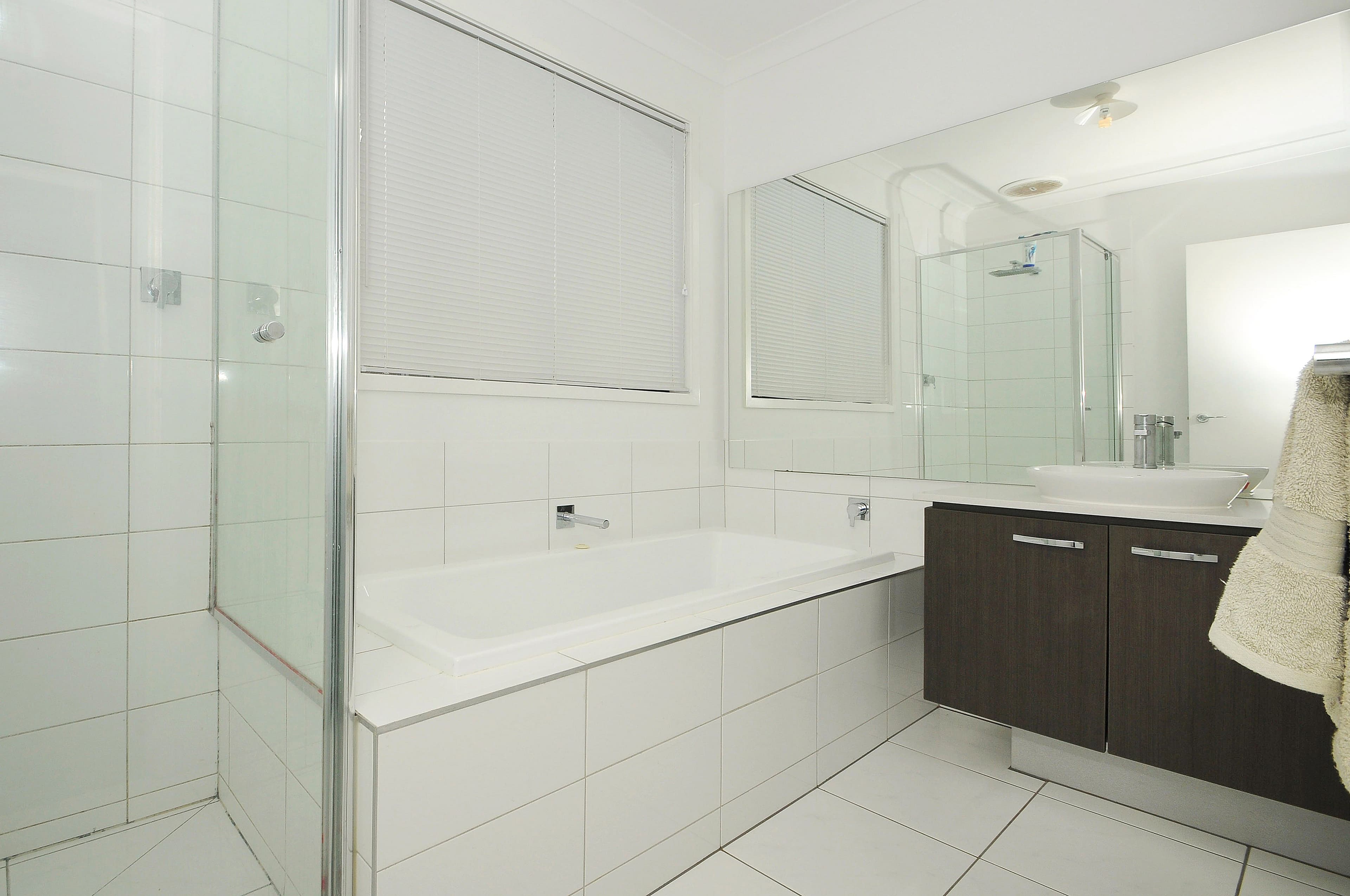 35 Olympus Crescent, Cranbourne West VIC 3977, Cranbourne West - Thumbnail 5