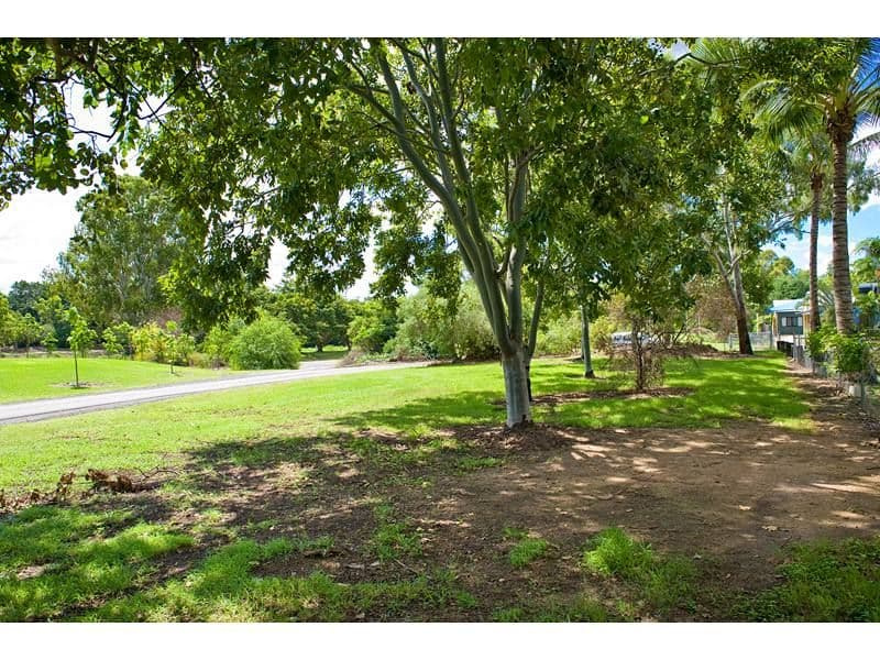 6 &  6a Charles Street, BERSERKER QLD 4701, Berserker - Image 1