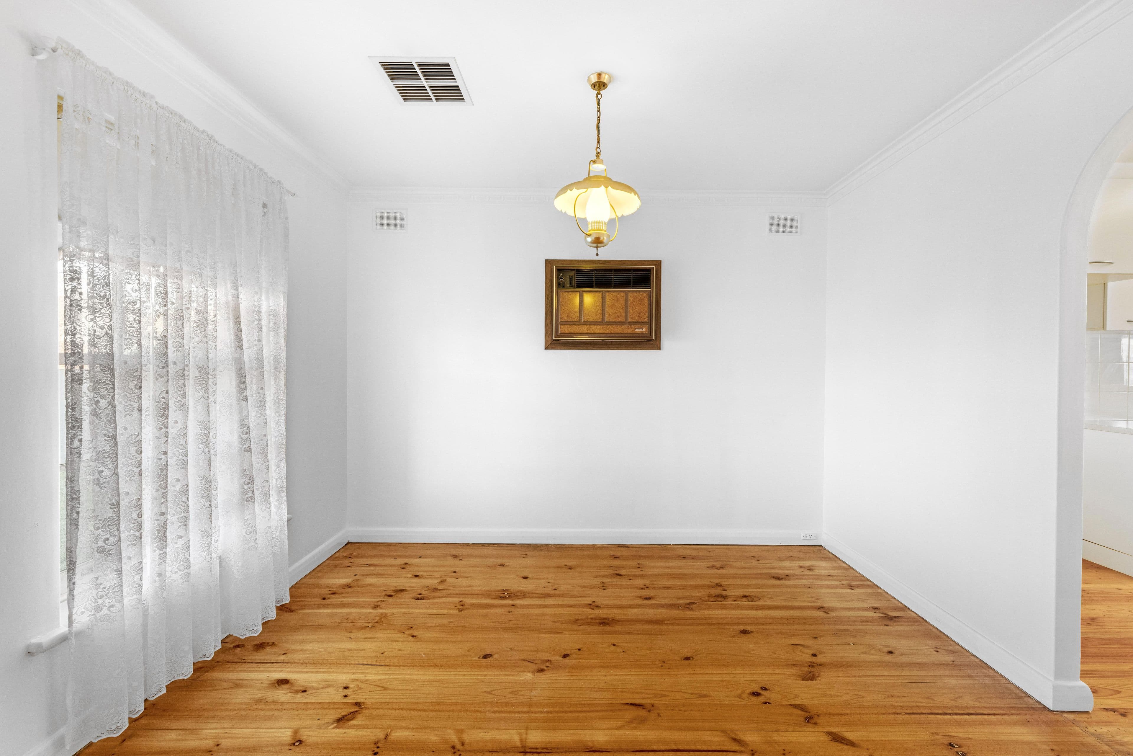20 Sycamore Avenue, Novar Gardens SA 5040, Novar Gardens - Thumbnail 4