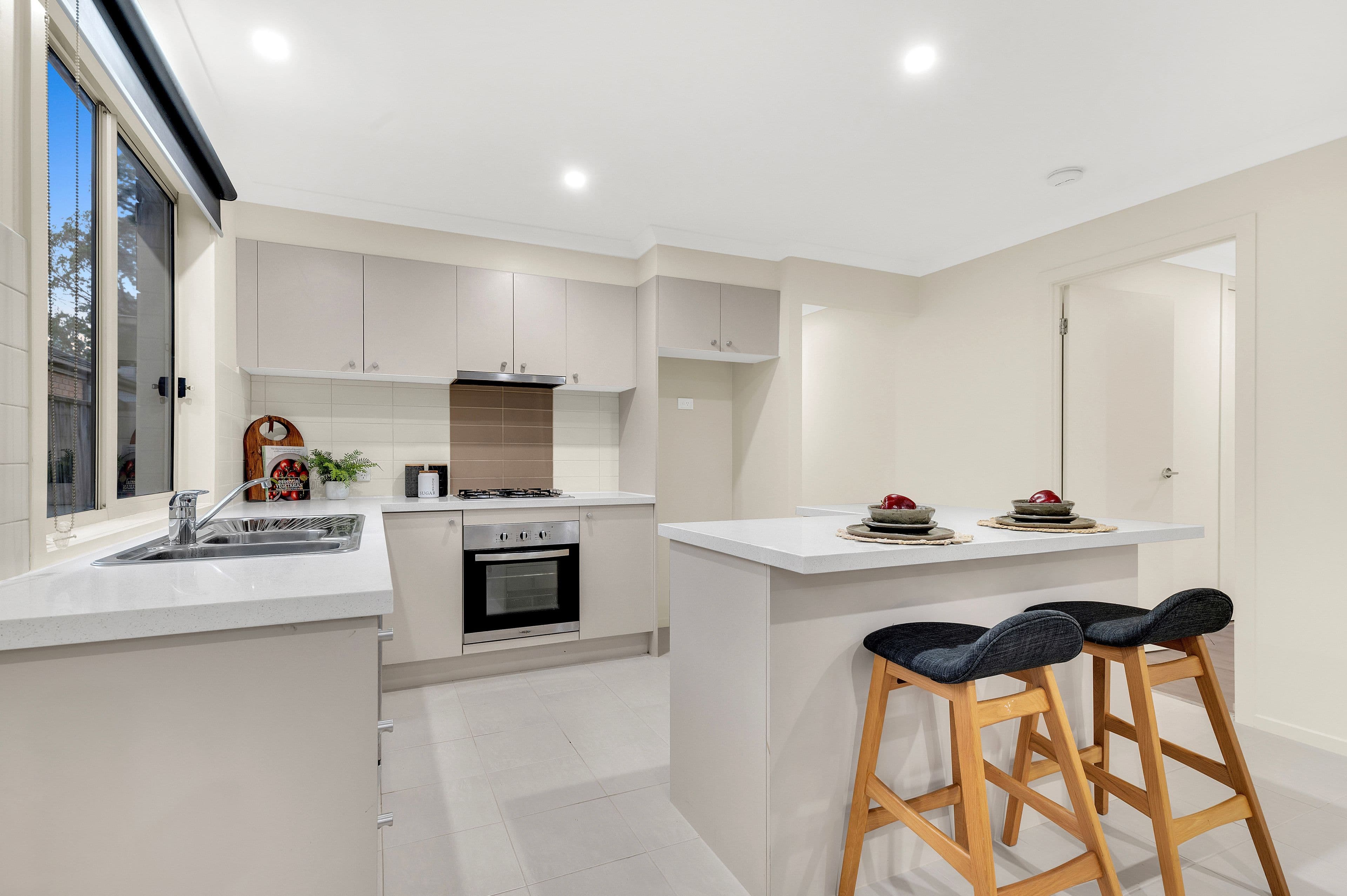 15 Aspendale Place, Lyndhurst VIC 3975, Lyndhurst - Thumbnail 2