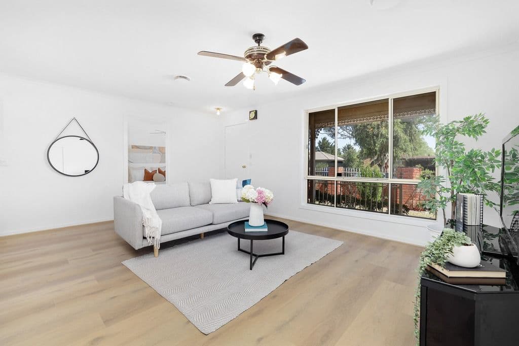 132 Cambridge Crescent, Wyndham Vale VIC 3024, Wyndham Vale - Thumbnail 3