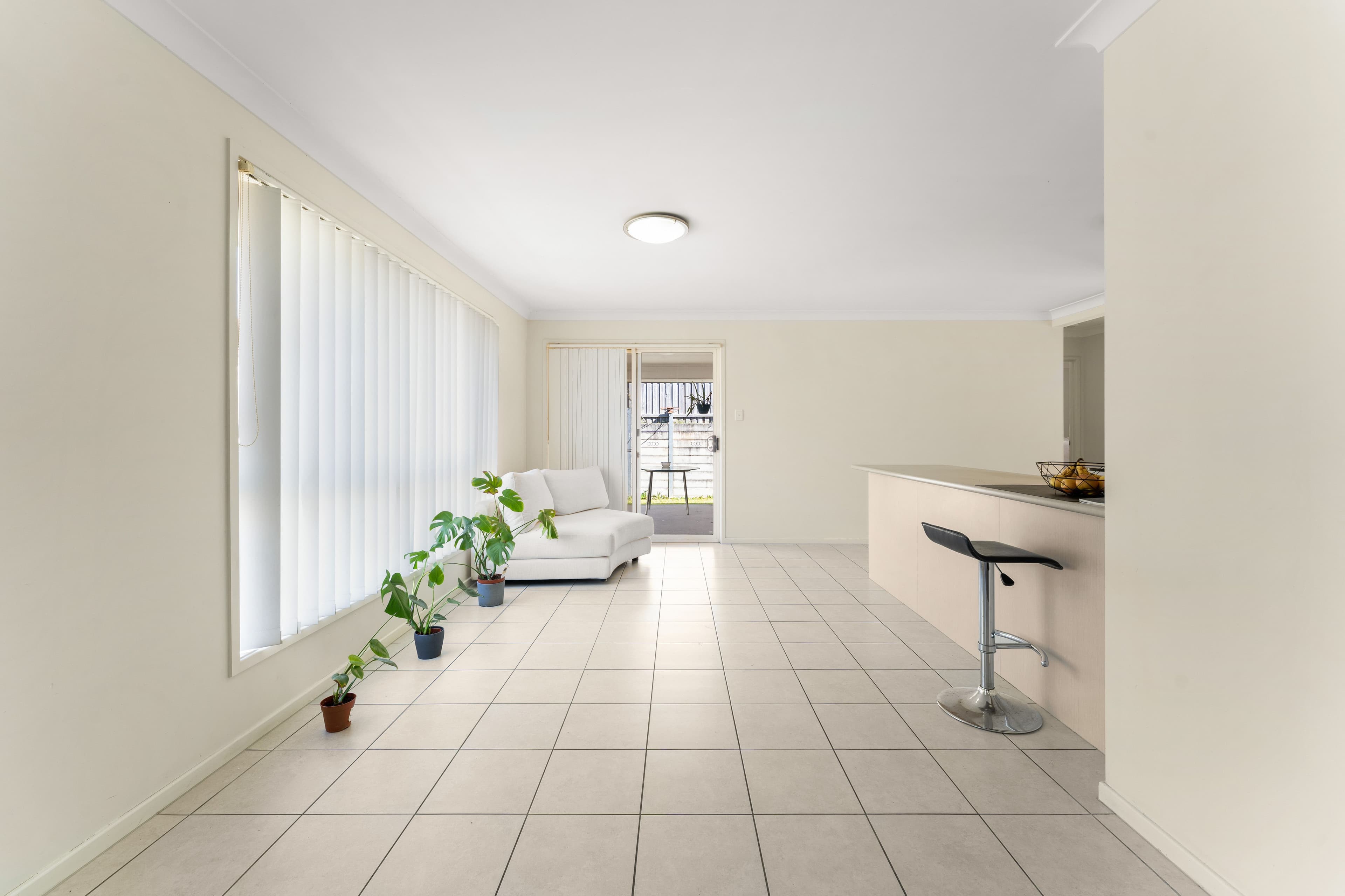4 Anneliese Close, Loganlea QLD 4131, Loganlea - Thumbnail 3