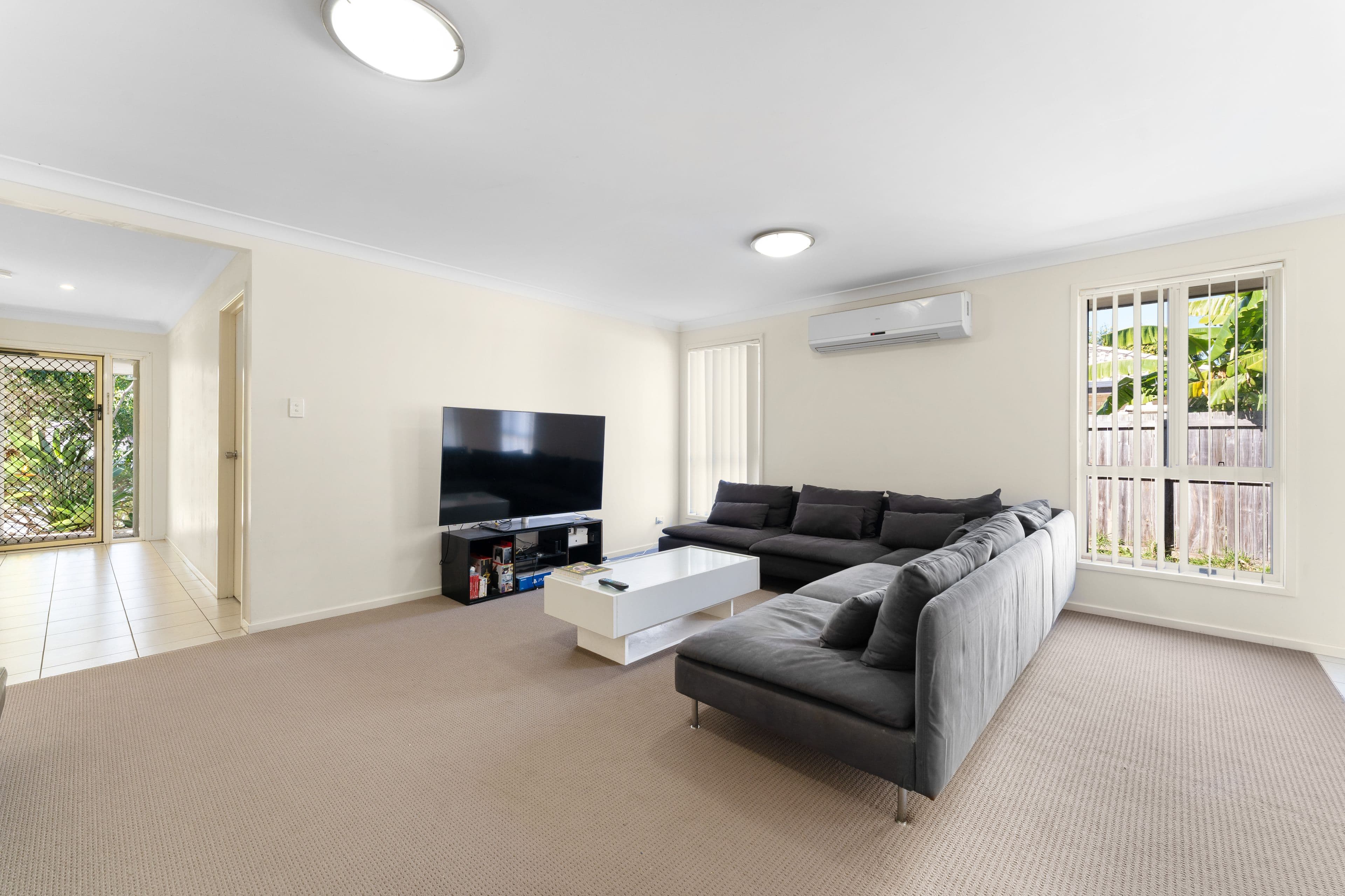 4 Anneliese Close, Loganlea QLD 4131, Loganlea - Thumbnail 4
