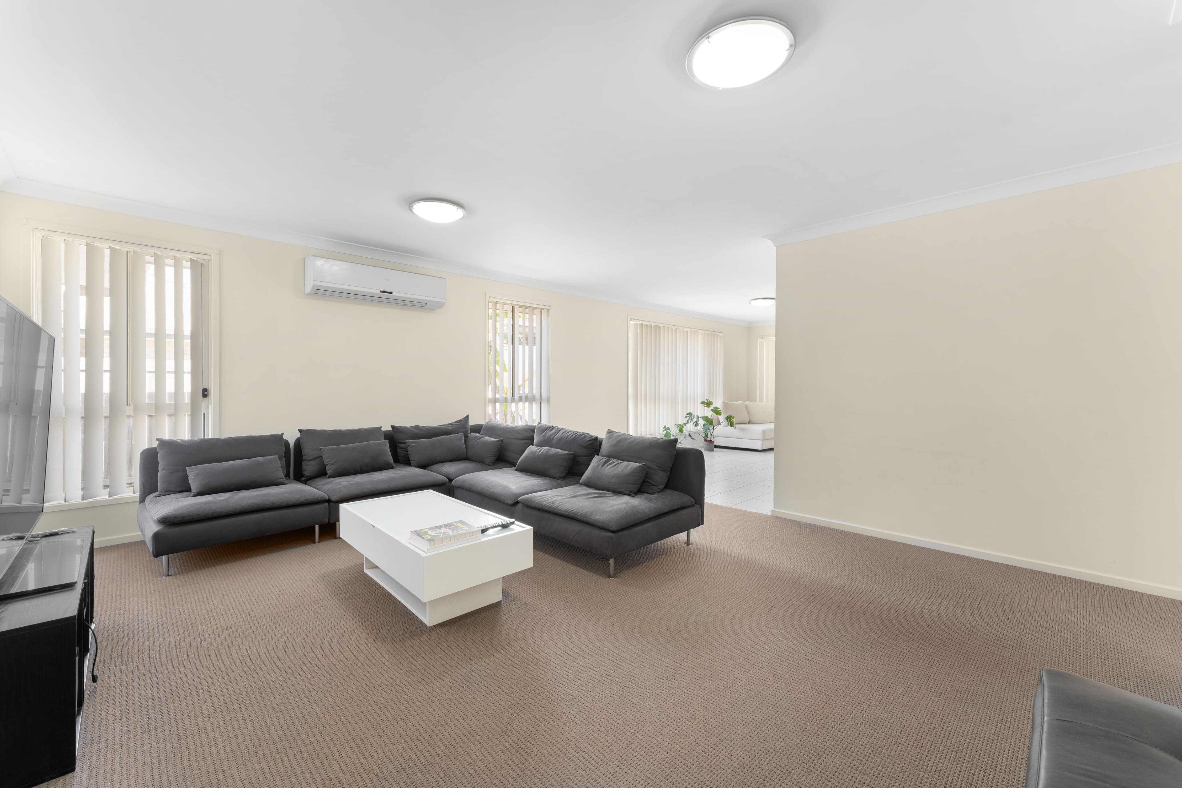 4 Anneliese Close, Loganlea QLD 4131, Loganlea - Thumbnail 5