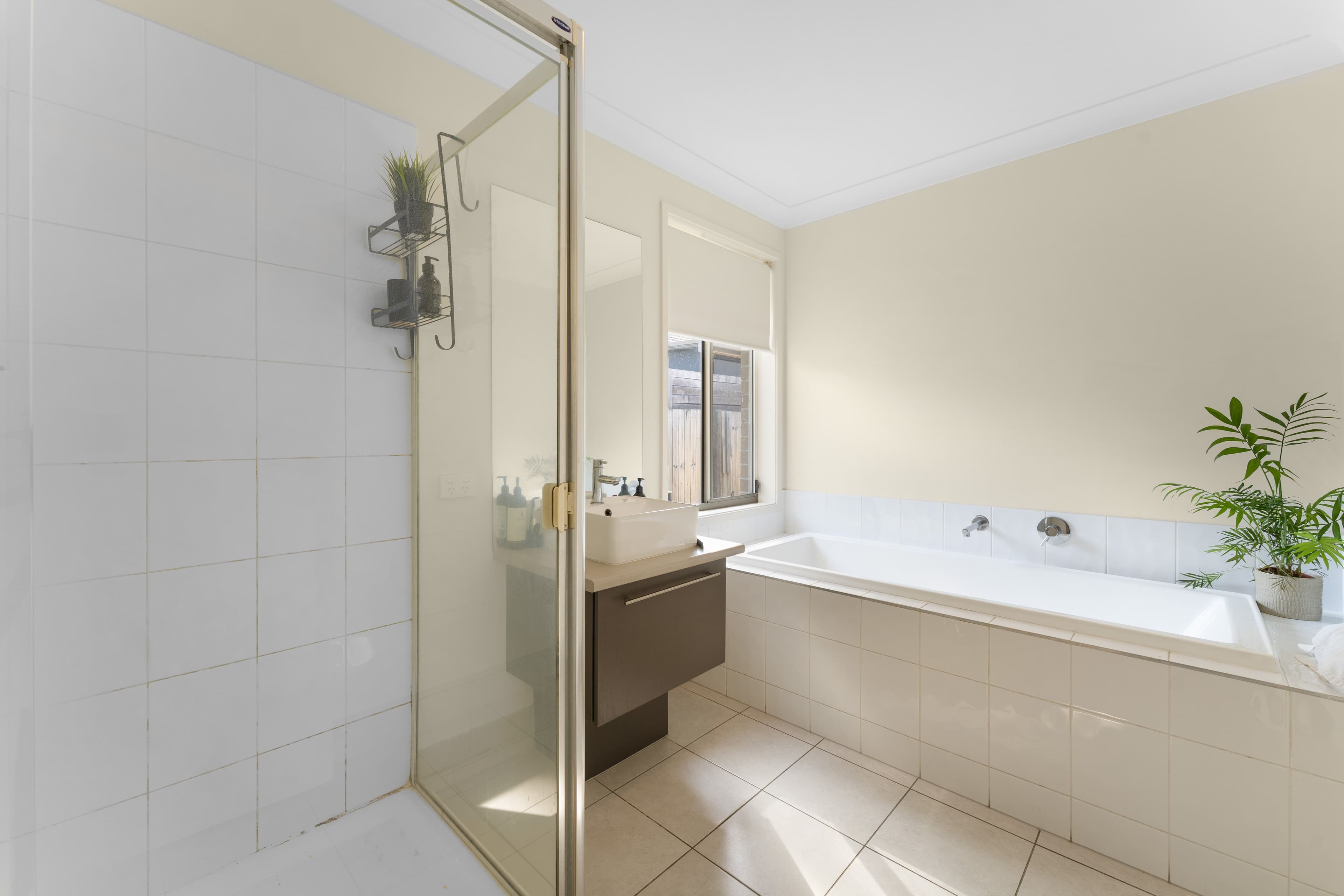 4 Anneliese Close, Loganlea QLD 4131, Loganlea - Thumbnail 8