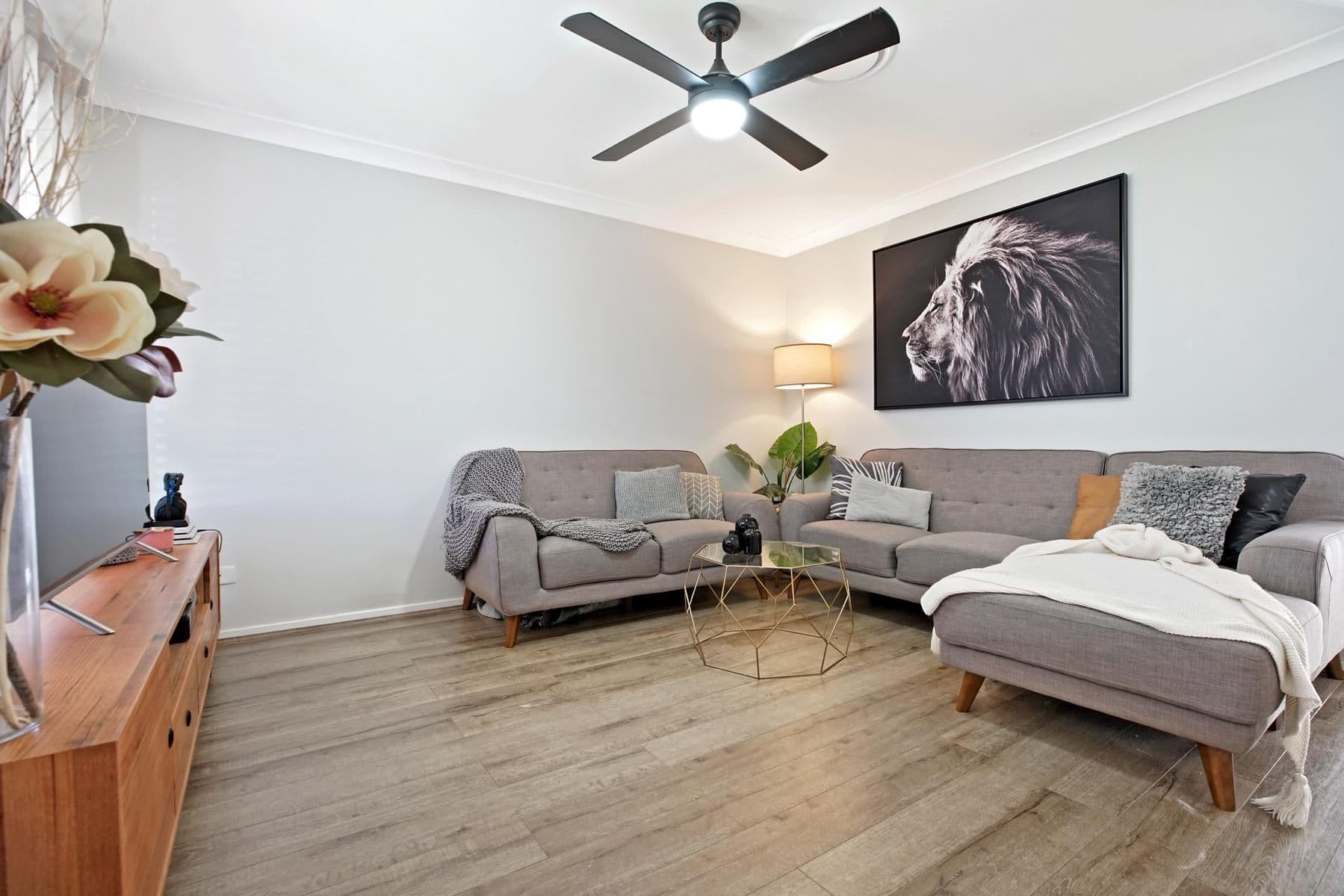 2 Irruka Place, Cranebrook - Thumbnail 3